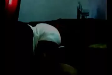 ग्लैमर भव्य अधिक जगाया, लिंग के सिर को सहलाया, और सज्जन ने उसे धक्का देना शुरू कर फुल एचडी सेक्सी ब्लू पिक्चर दिया